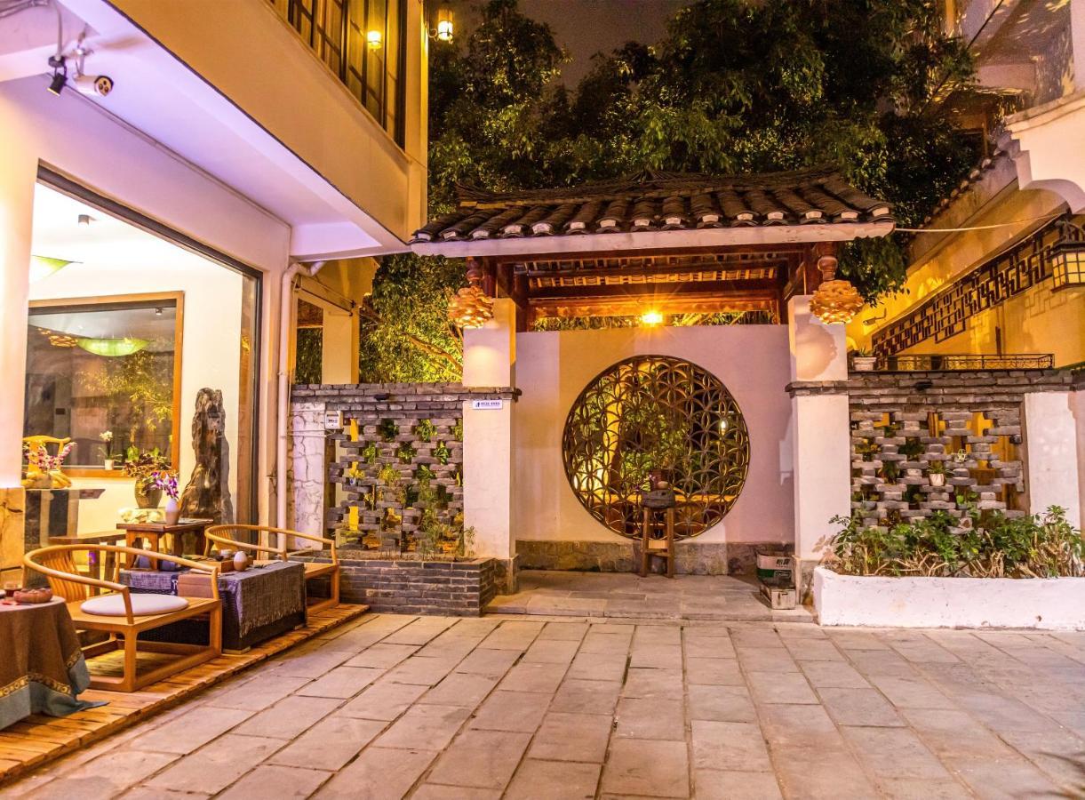 Secret Courtyard Resort Hotel Гуейлин Екстериор снимка