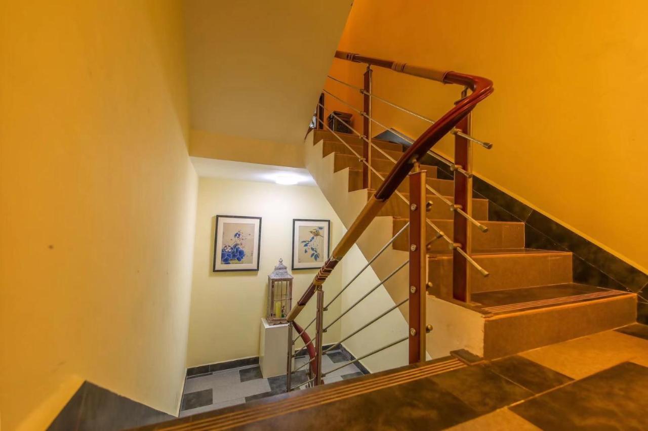 Secret Courtyard Resort Hotel Гуейлин Екстериор снимка